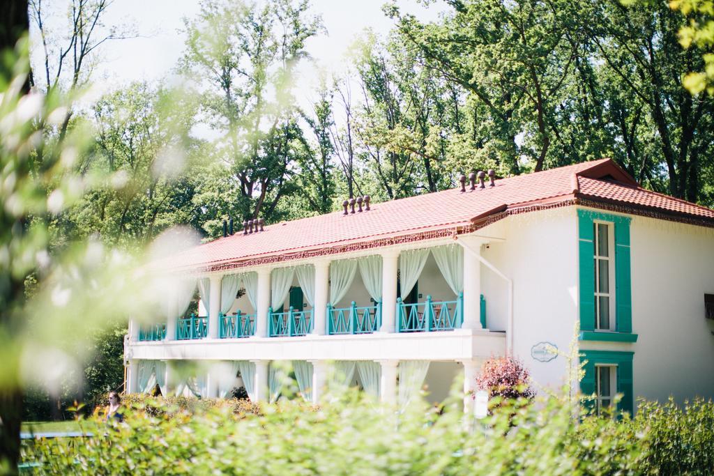 Guesthouse Nasha Dacha Harkiv Exterior foto